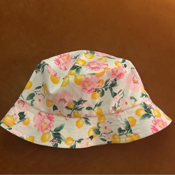 Victoria’s Secret Lemon Floral Bucket Hat | White/Pink/Yellow Summer Print | NWT - Picture 2 of 8